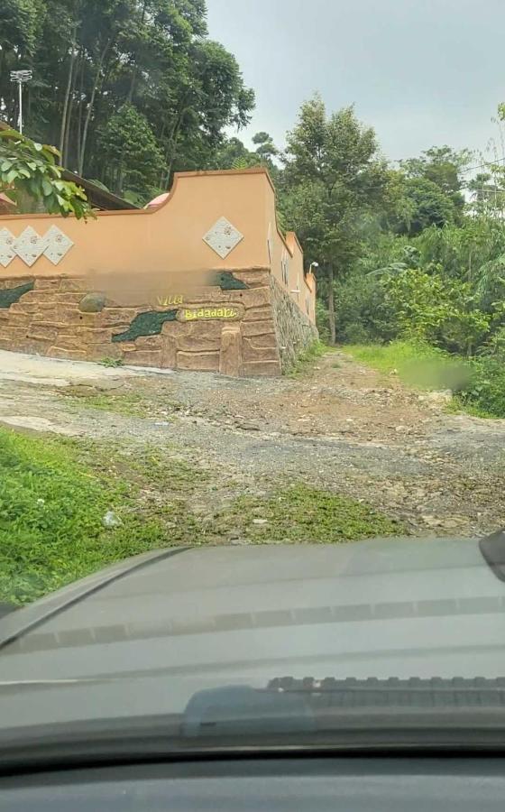 Express O 92345 Villa Bidadari Bogor Luaran gambar