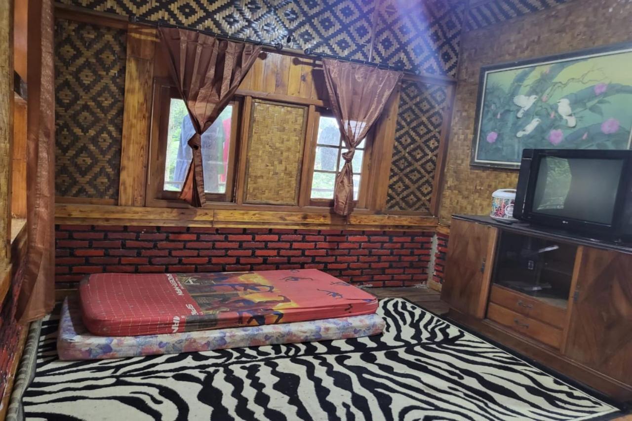 Express O 92345 Villa Bidadari Bogor Luaran gambar