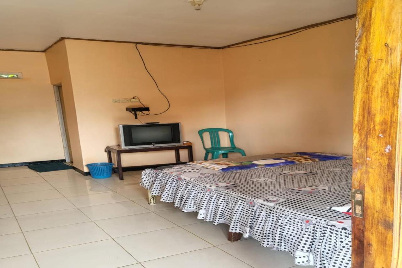 Express O 92345 Villa Bidadari Bogor Luaran gambar