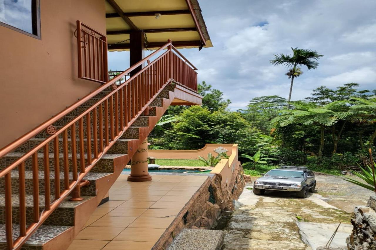 Express O 92345 Villa Bidadari Bogor Luaran gambar